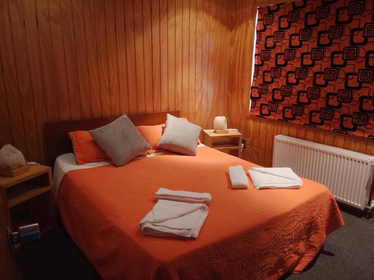 Almer Hostal Пунта-Аренас Экстерьер фото