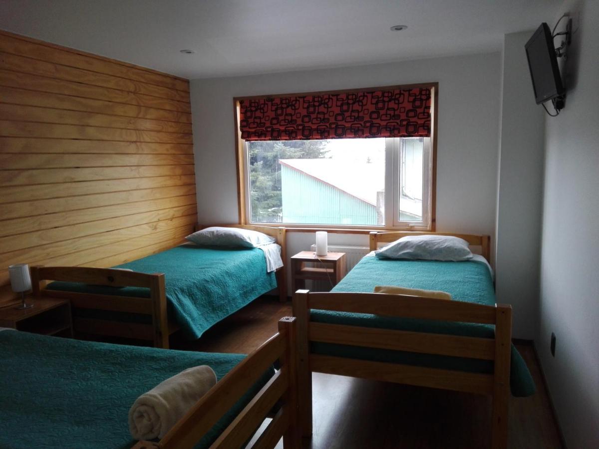 Almer Hostal Пунта-Аренас Экстерьер фото