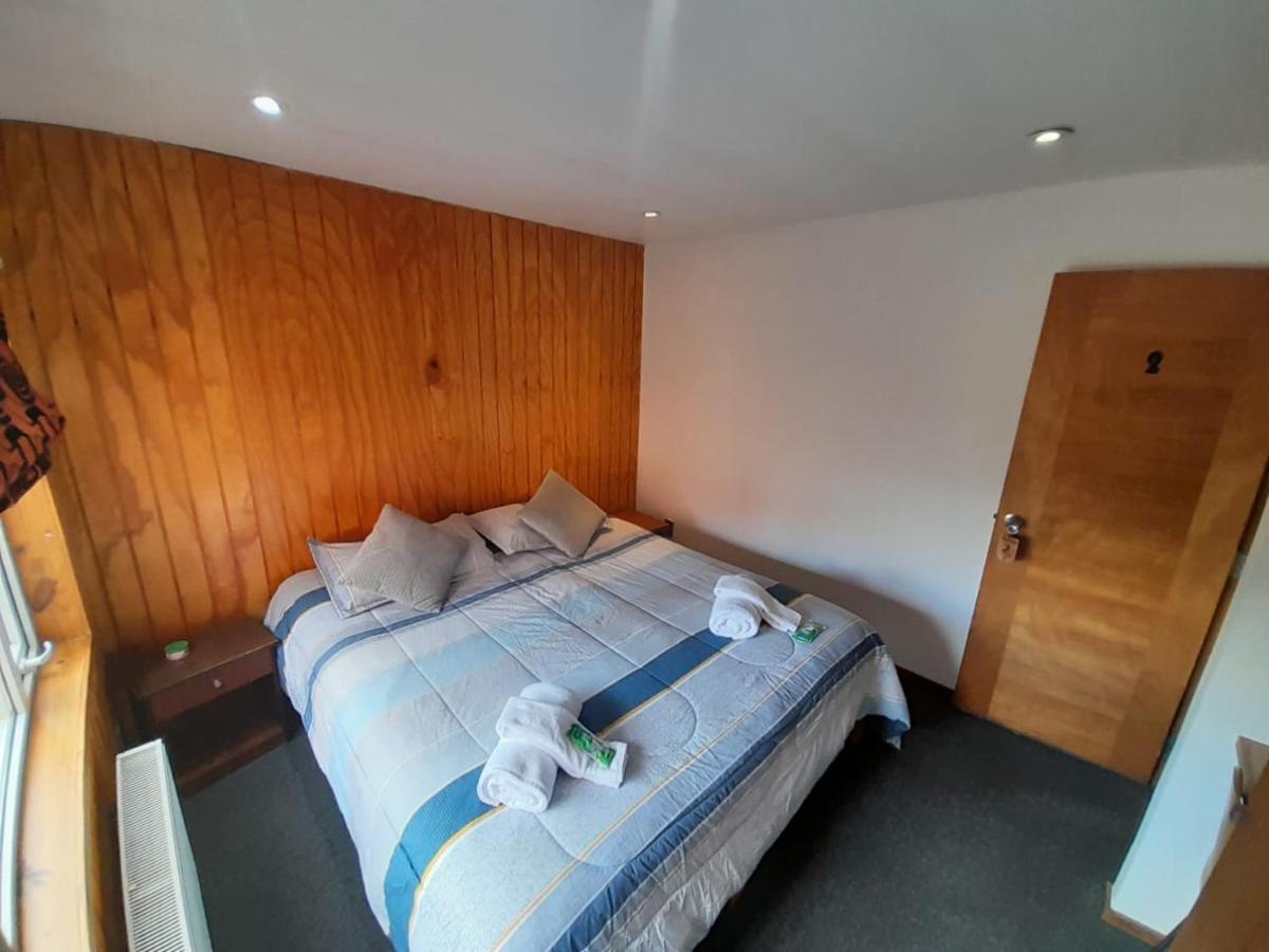 Almer Hostal Пунта-Аренас Экстерьер фото