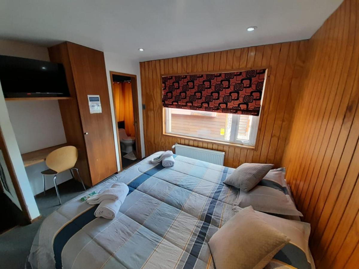 Almer Hostal Пунта-Аренас Экстерьер фото